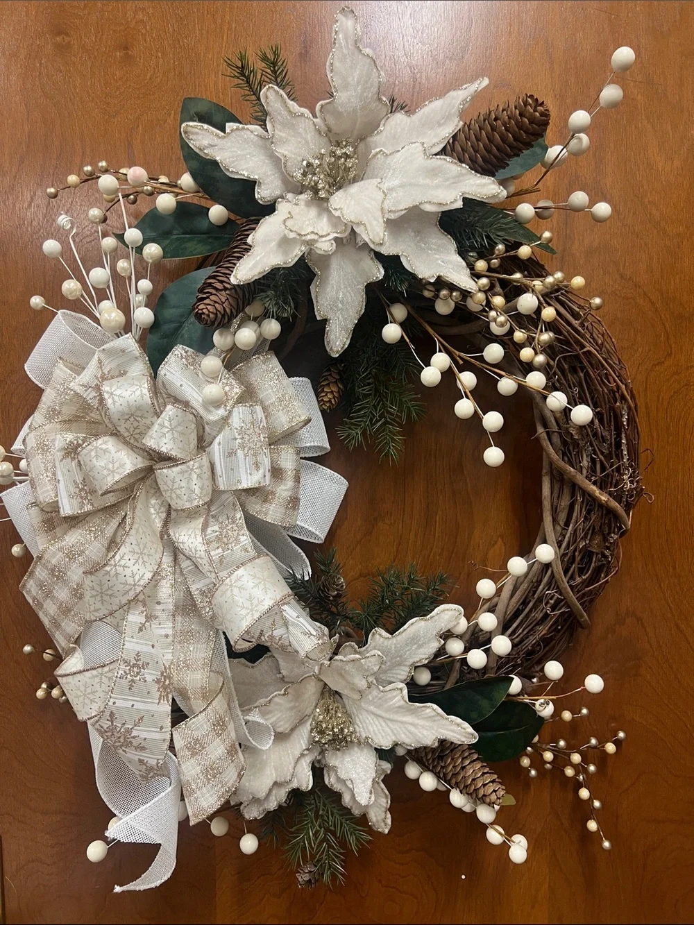 White & Cream Poinsettia Holiday Wreath with Pinecones
